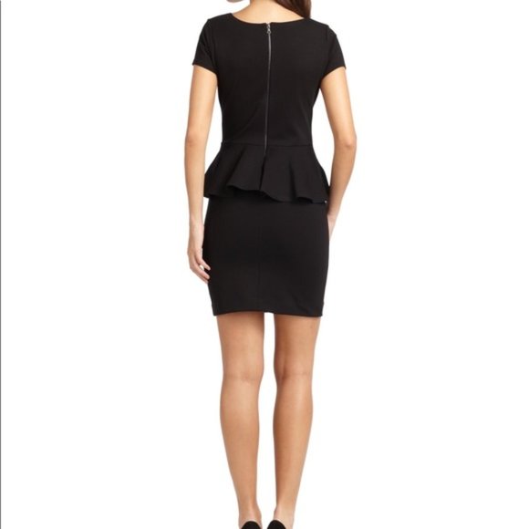 Red by Saks Fifth Avenue Black Peplum Dress Size Large - Picture 10 of 11